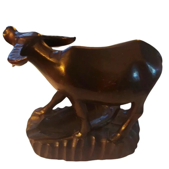 Vintage Handcarved Wooden Oxen Ashtray Sculpture - Picture 3 of 3